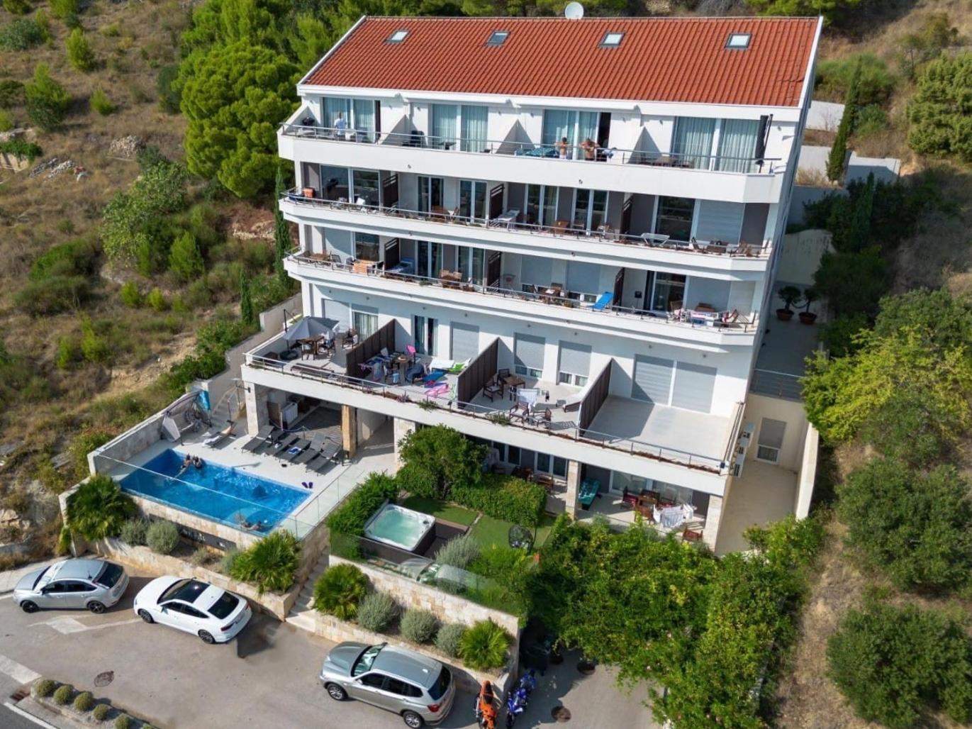 Villa Jolara With Heated Pool Mimice Bagian luar foto